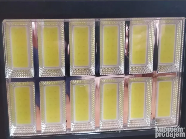 Solarni reflektor sa PIR senzorom i panelom 128 LED 12 COB - Slika 2