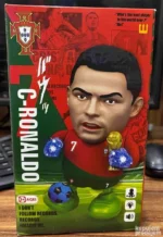 Kristijano Ronaldo akciona figura svira igra