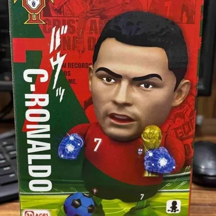 Kristijano Ronaldo akciona figura svira igra