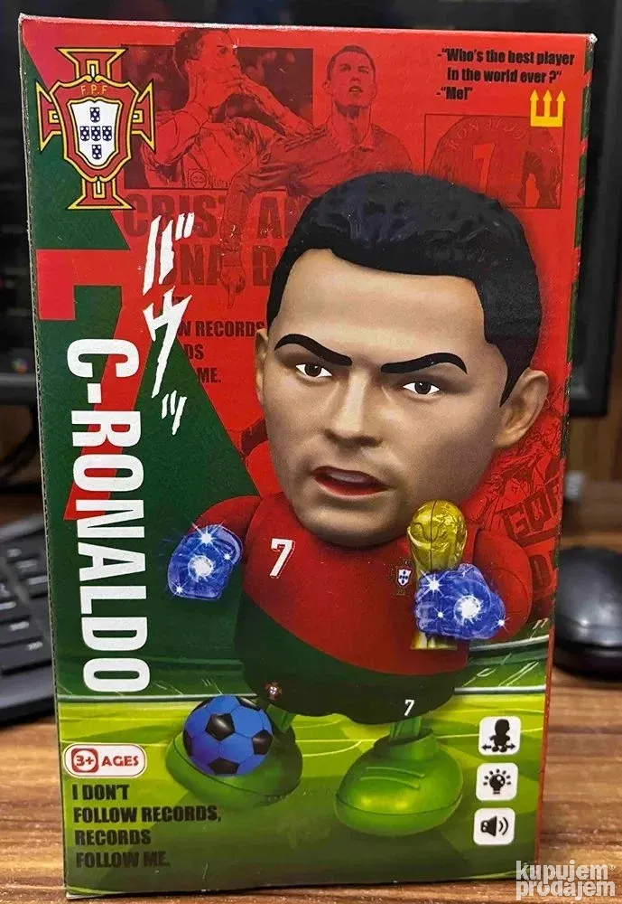 kristijano_ronaldo_akciona_figura_svira_igra_1 Kristijano Ronaldo akciona figura svira igra - Slika 1
